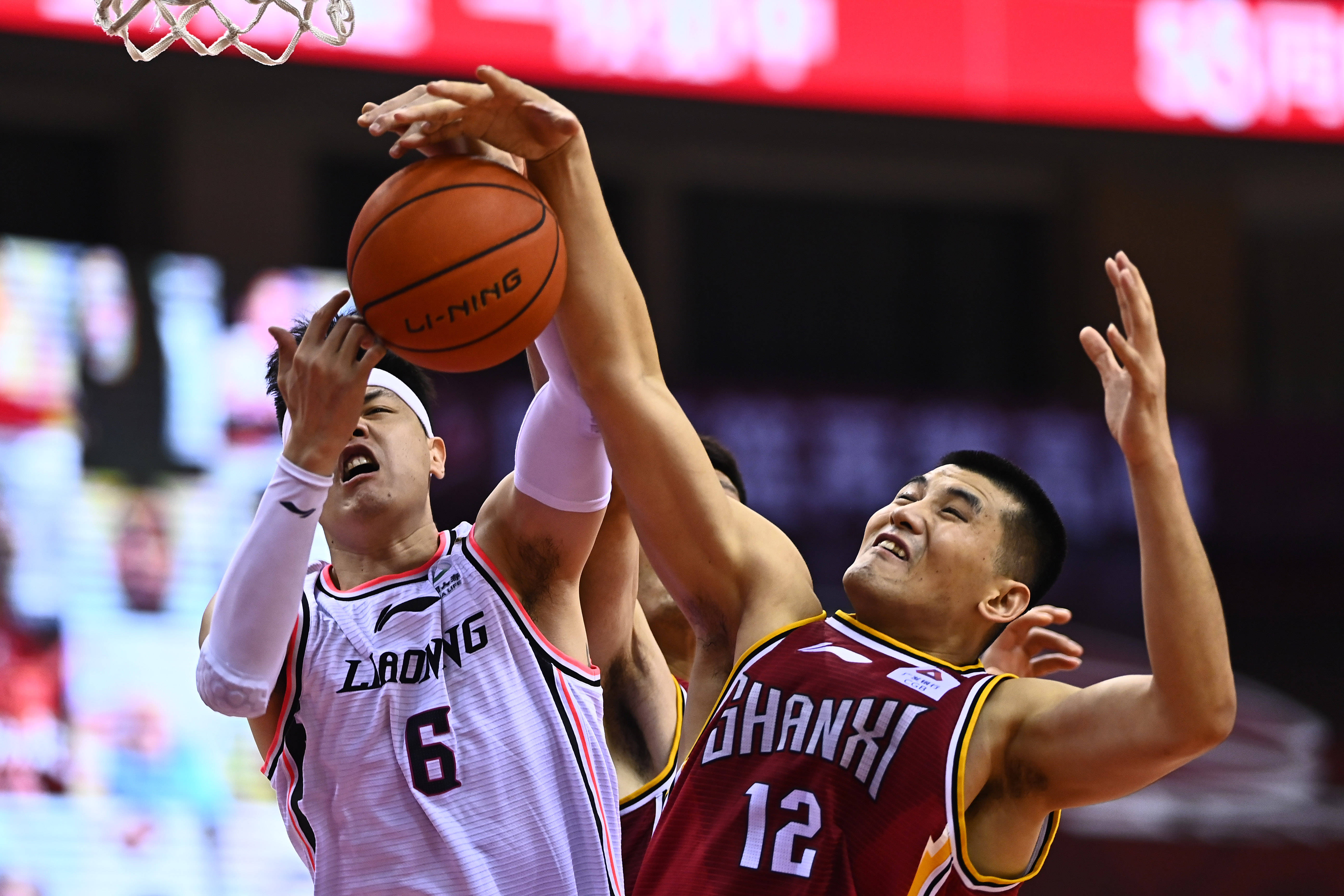 绕小龙的团 绕小龙的团