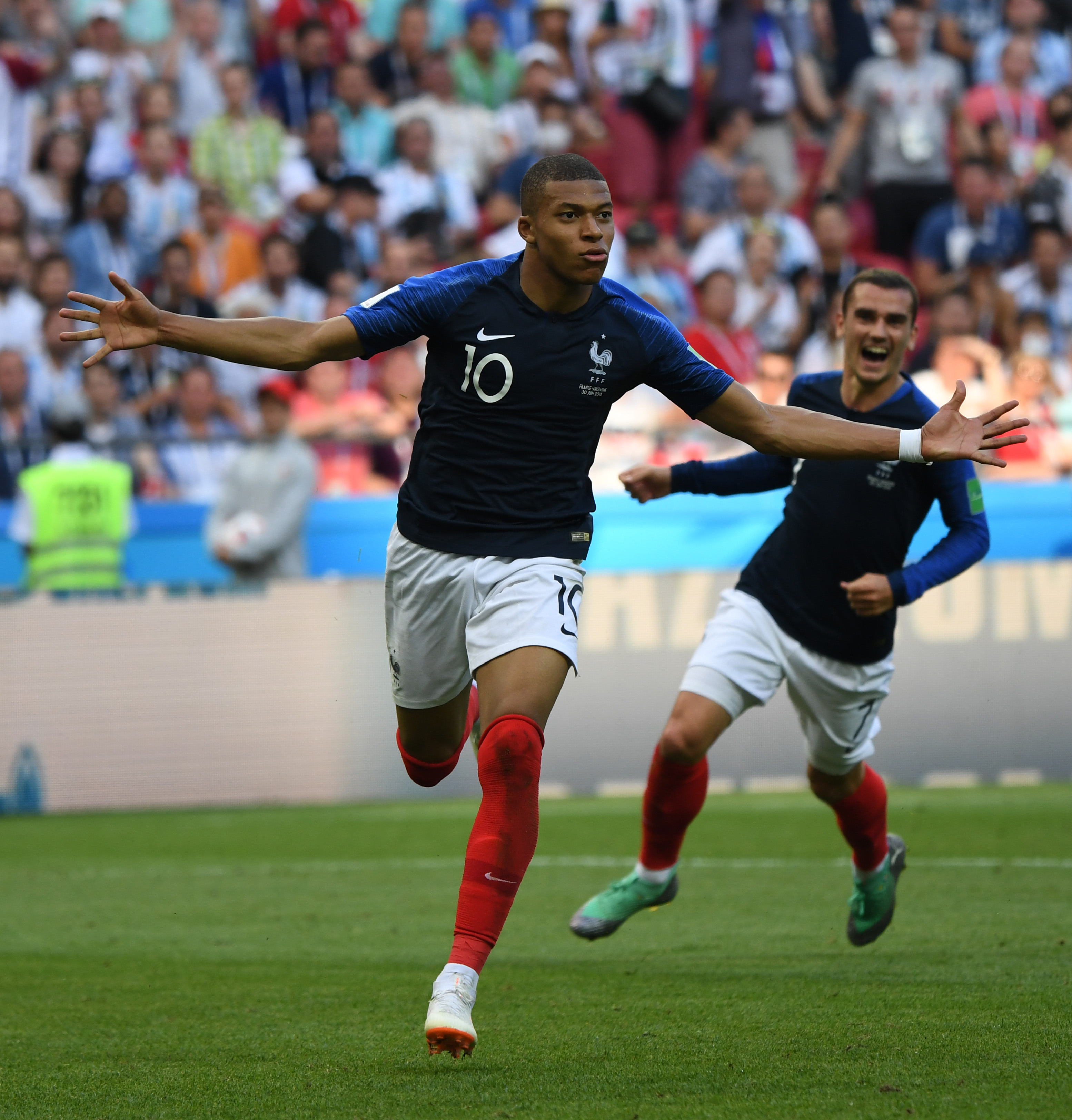 首战与强敌 首战与强敌