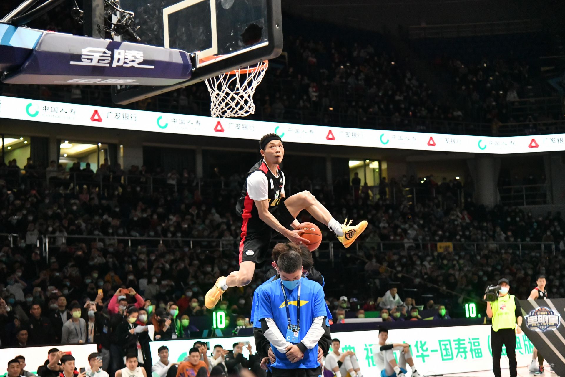 制并接力 制并接力